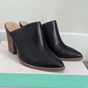 O'Neill Women's Black Mules